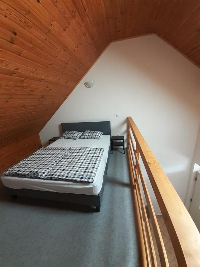 شقة Polonia Apartman إيغيرسولوك المظهر الخارجي الصورة